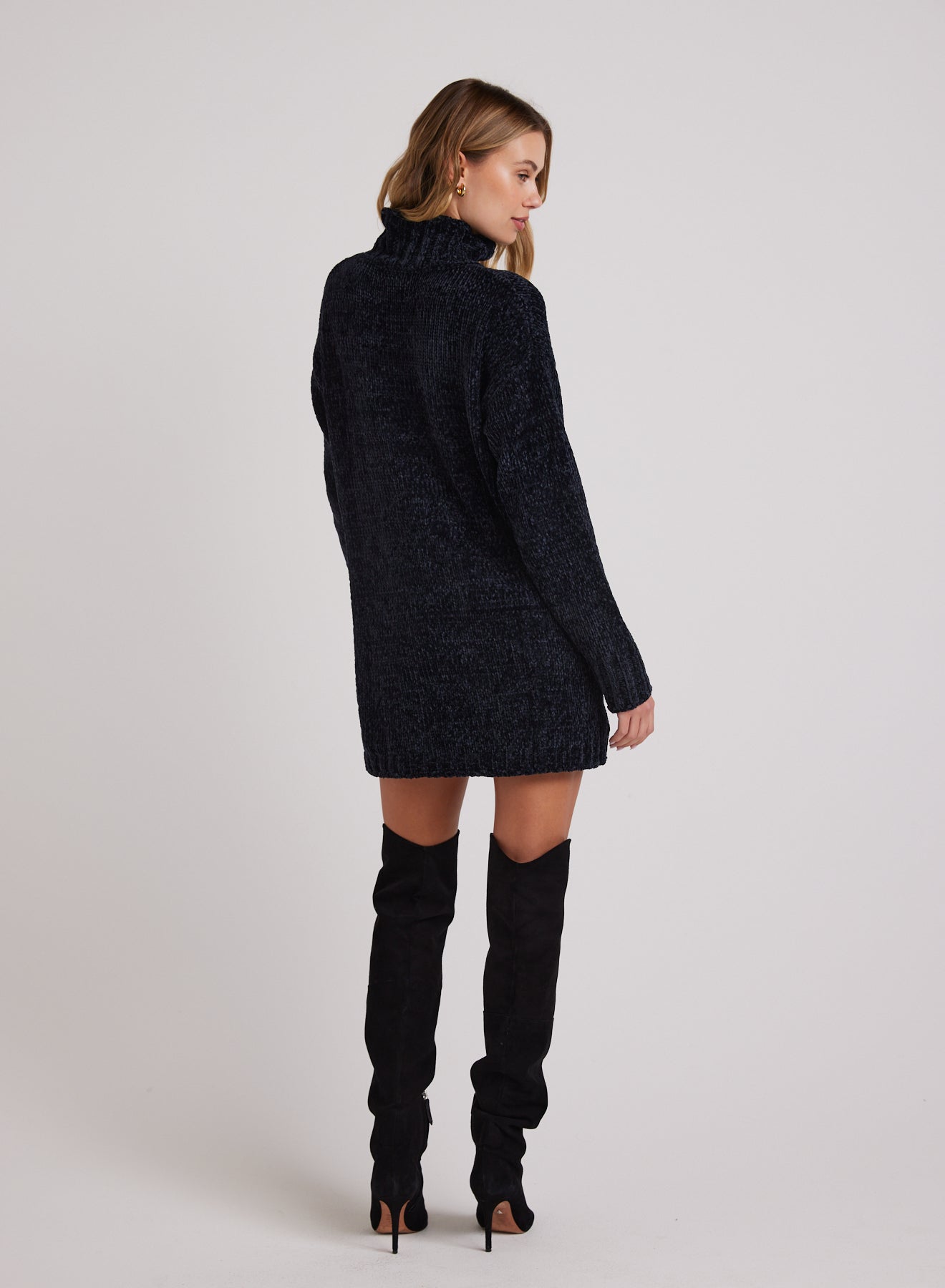 Bella DahlTurtle Neck Chenille Sweater Dress - BlackDresses