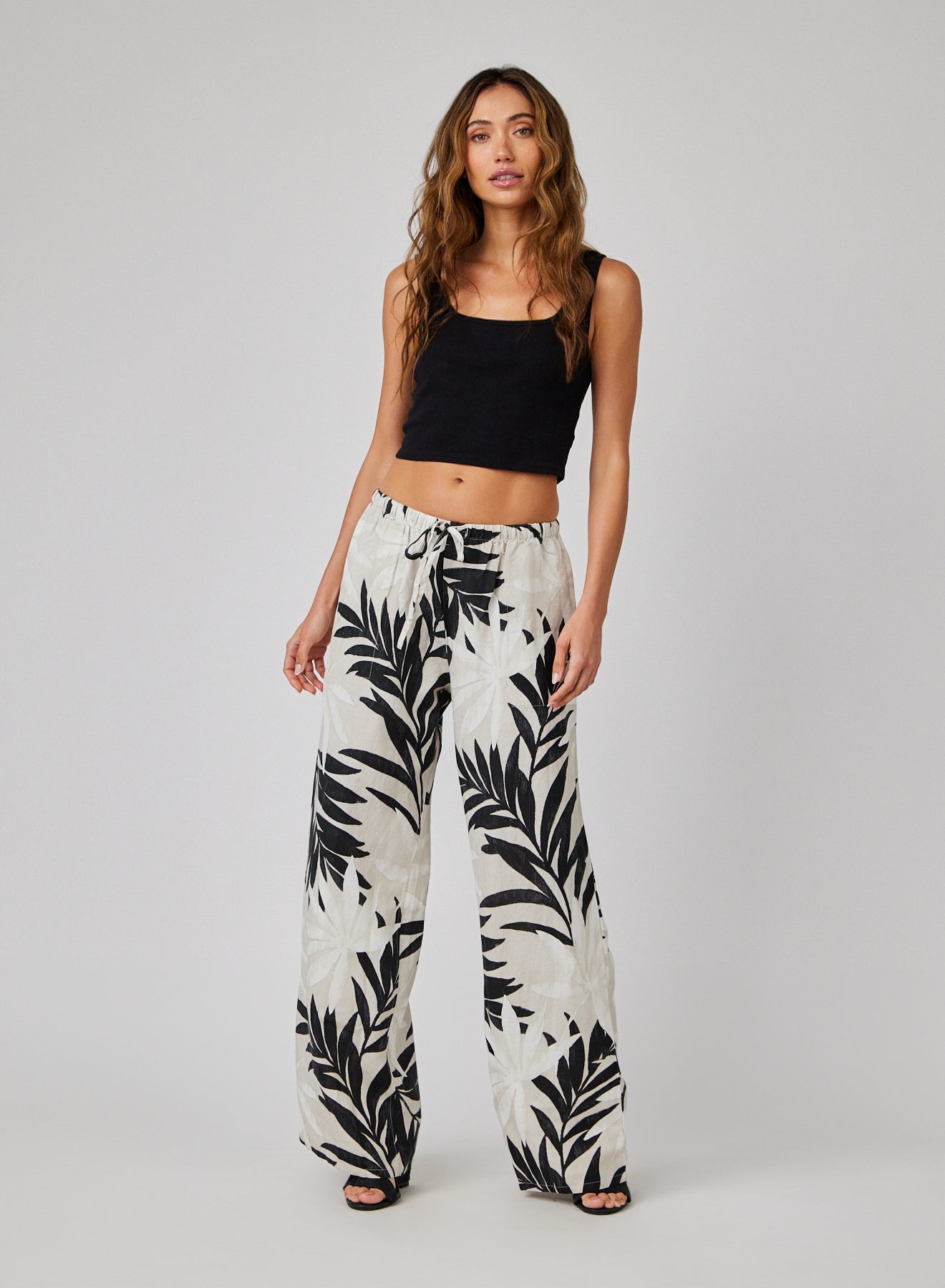 Bella Dahl Wide Leg with Drawstring - Maui Palm PrintBottoms