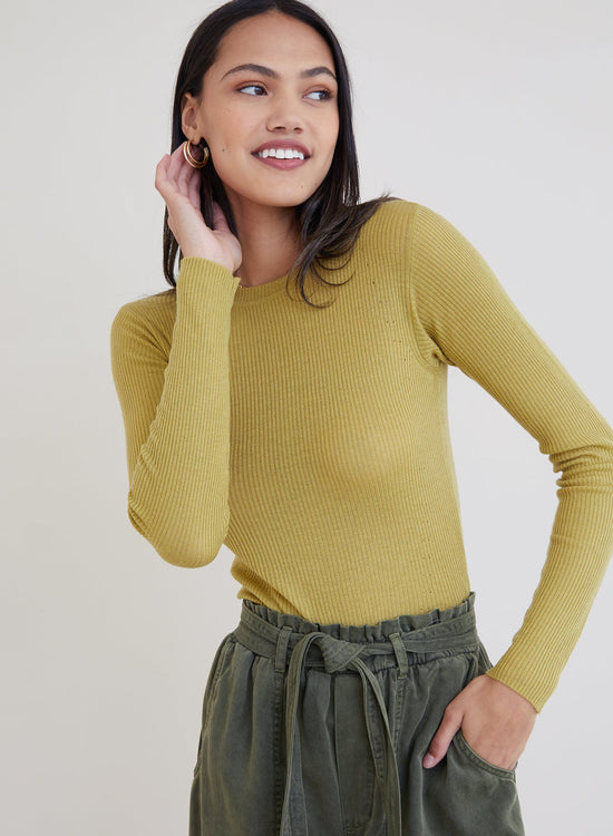 Bella DahlMazzy Long Sleeve Crew Neck Sweater- Golden SpruceSweaters & Jackets