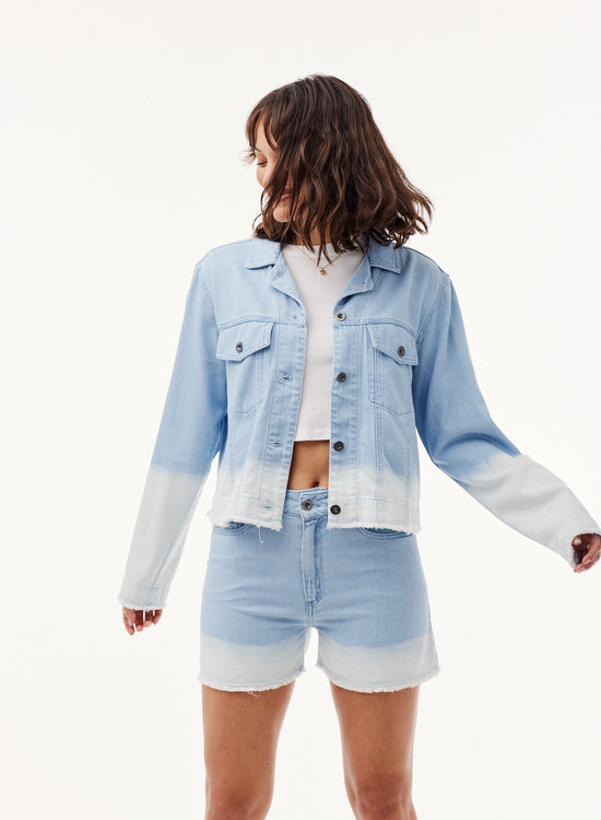 Bella DahlCoco Cut-Off Jean Jacket - Bleach Out Dip WashSweaters & Jackets