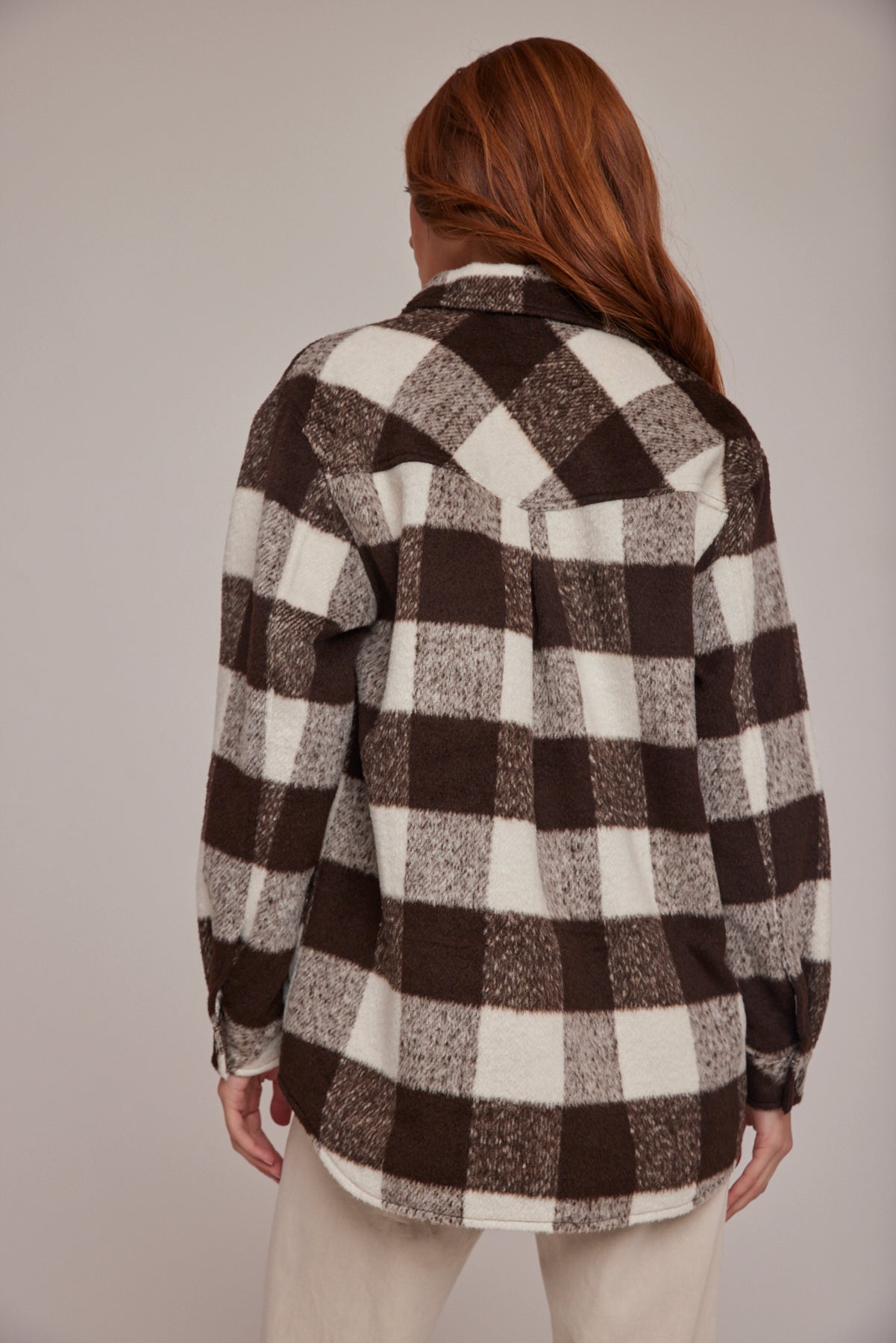 Bella DahlFlap Pocket Shacket - Dark Cocoa CheckSweaters & Jackets