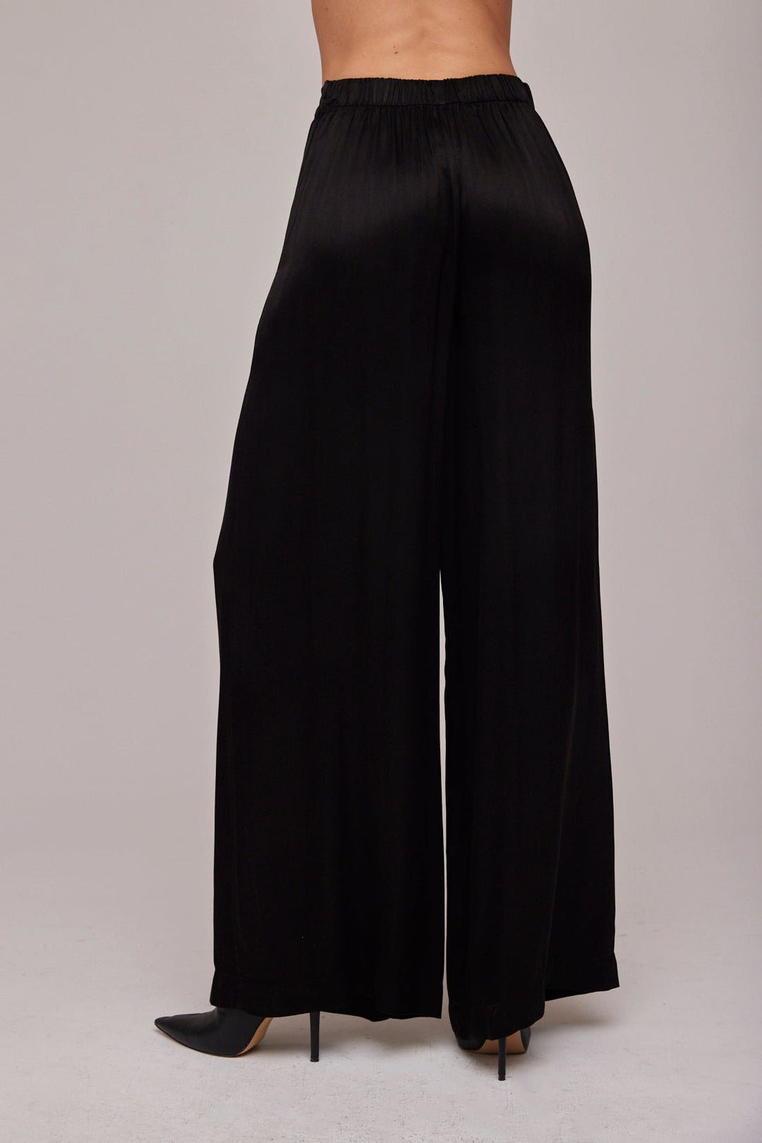 Albaray Wide-Leg Pleat Front Tailored Trousers, Black at John