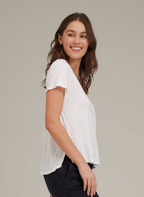 Bloombloom - Short-Sleeve Side-Slit T-Shirt