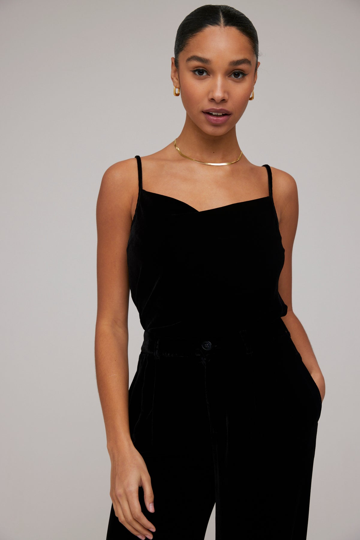 Bella DahlVelvet Cowl Neck Camisole - BlackTops